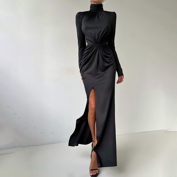 Golf maxi dress with zipper closure, open back, and slit design - Noyal