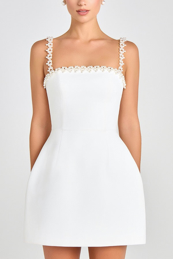 Tailored fitted mini dress decorated with pearls - Jean