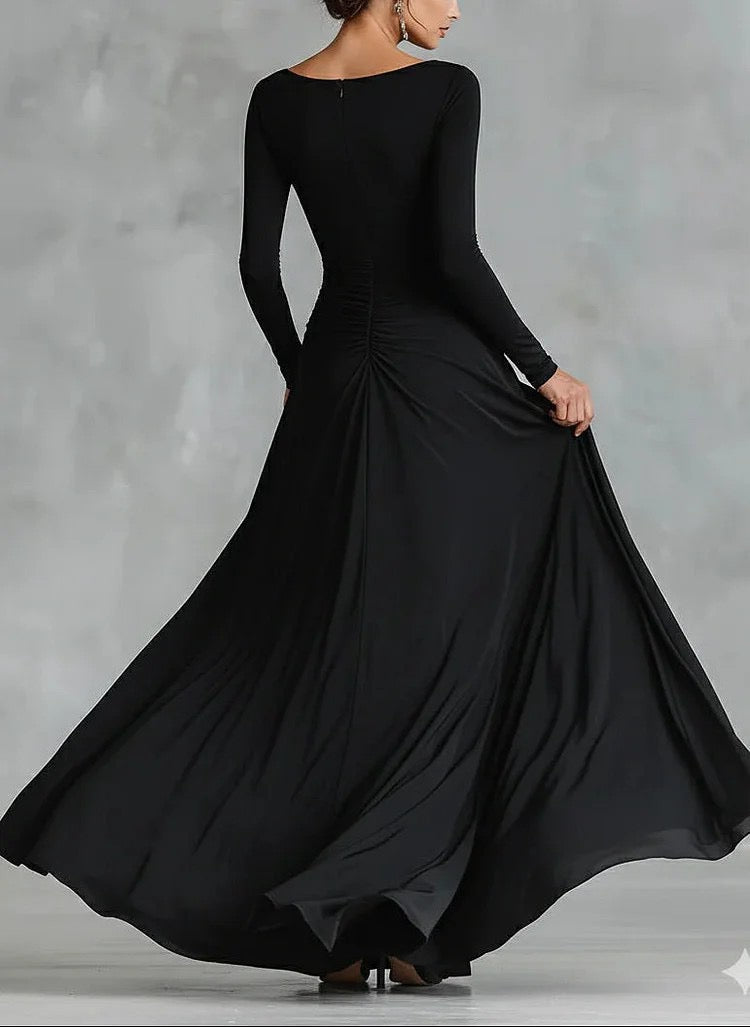 Maxi Dress with Pockets in A-Line Cut - LIVNAT