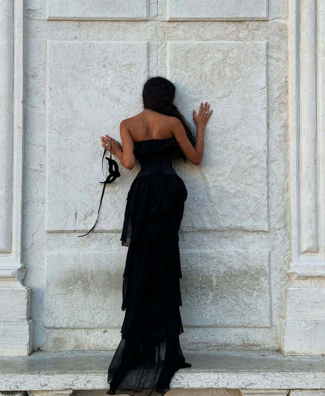 LINOR strapless ruffle mesh-design maxi dress with a corset