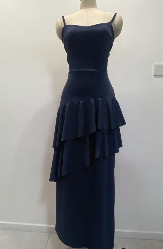 Ruffle maxi dress with back ties – Fabiana