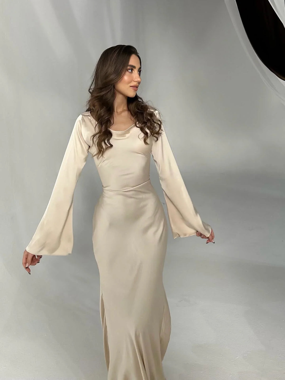 Satin maxi dress with back tie for waist fitting - Odel