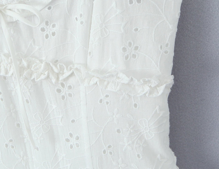 A-line mini dress in embroidered eyelet fabric with back ties for a fitted waist – Vנס