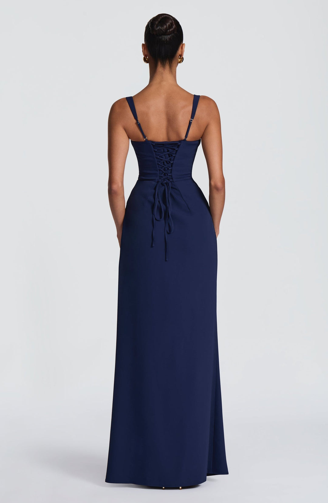 Elegant maxi dress with a slit and back ties for a fitted waist – SKY