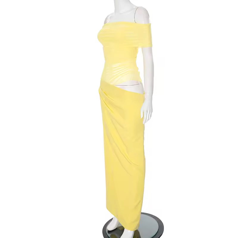 Maxi dress with ruching, mesh design and off-shoulder - Keshet
