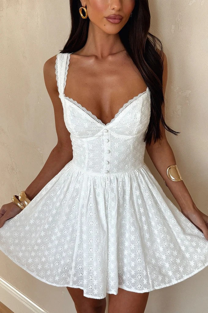 A-line country-style mini dress with floral embroidery – Amy