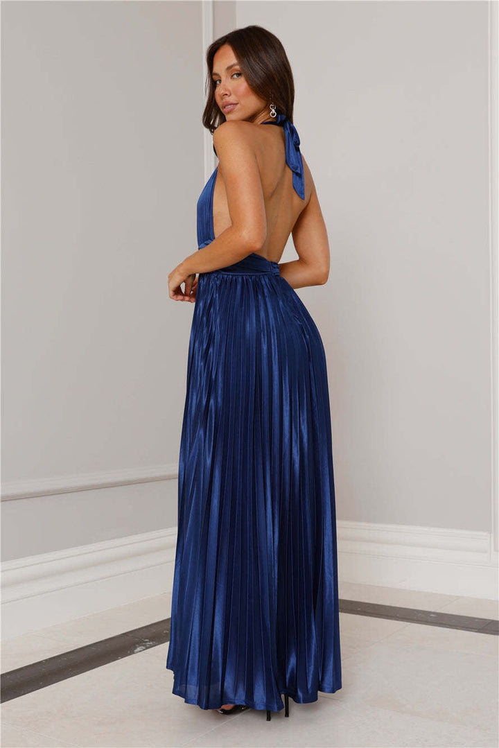 Maxi satin dress with pleats and tie at the nape, open back - Laila