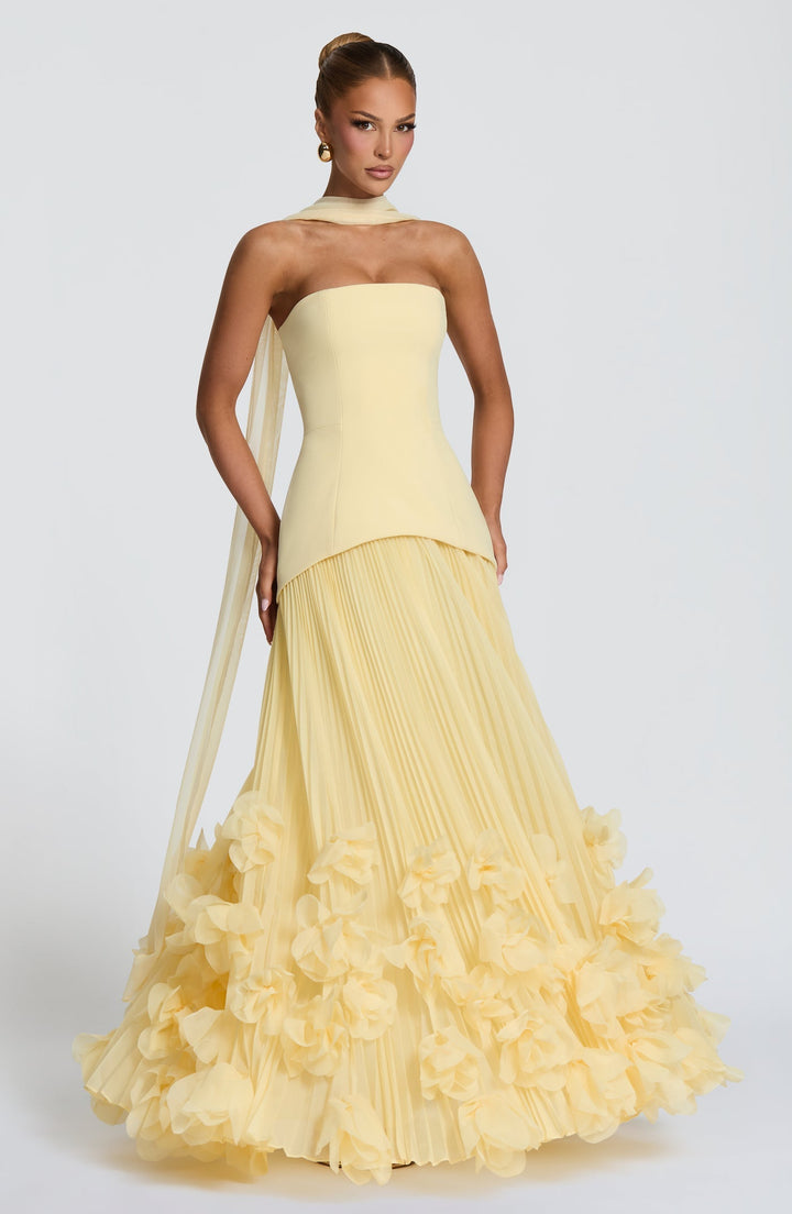 Strapless maxi dress with a 3D floral design – fifi