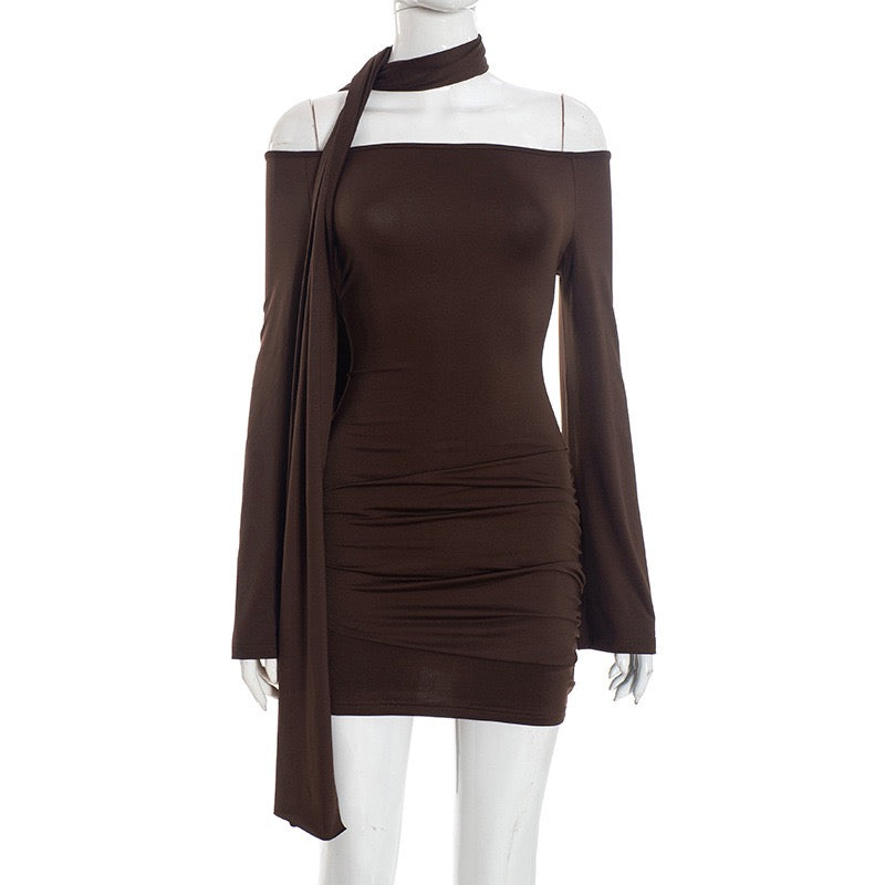 Mini off-shoulder dress with scarf decoration - Or