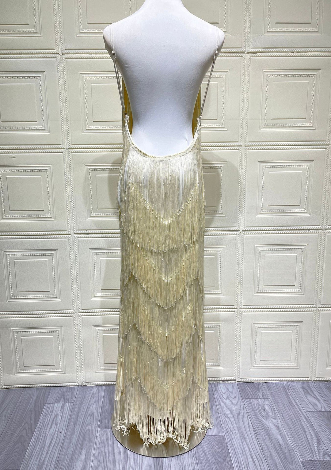 Maxi dress with sparkling fringe – Melissa