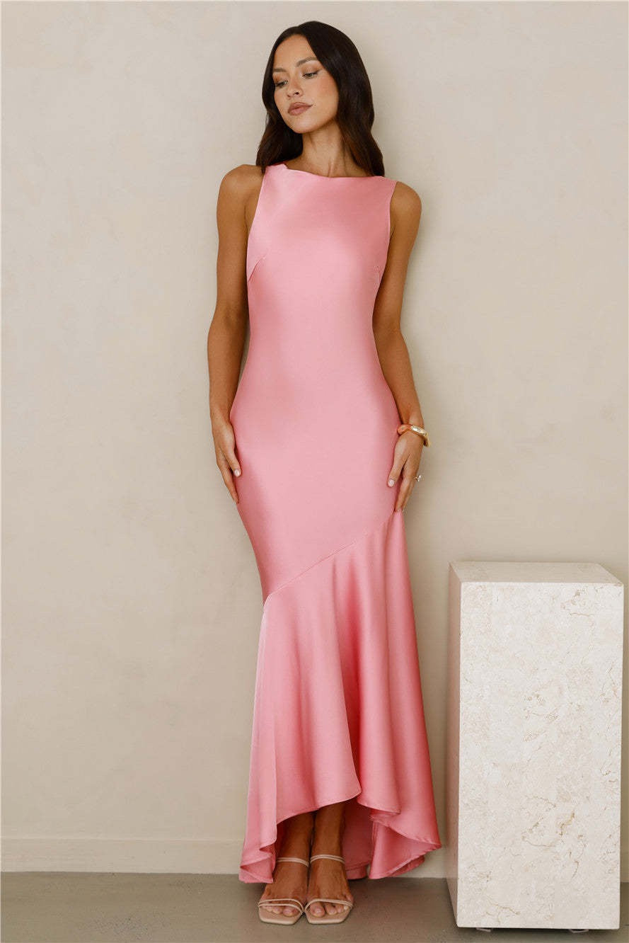 Satin maxi dress with back ties and an open back – Tohar