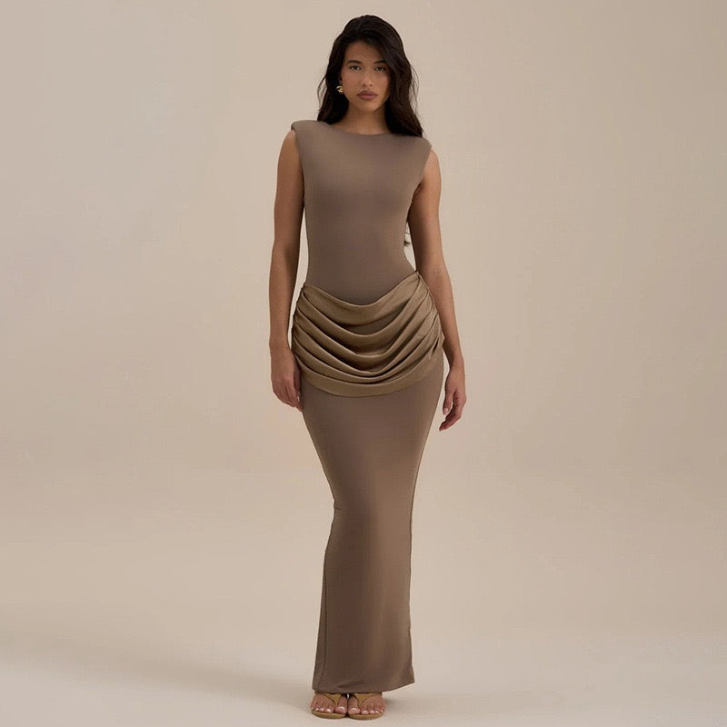 Maxi dress with satin pleats design - Yolan