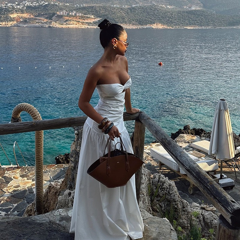 Strapless maxi dress with opening design - Jonahe
