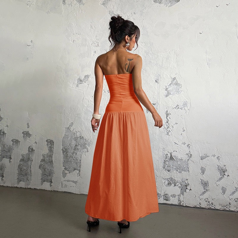Strapless maxi dress with opening design - Jonahe