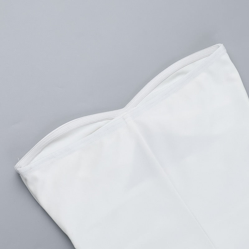 Strapless maxi dress with opening design - Jonahe