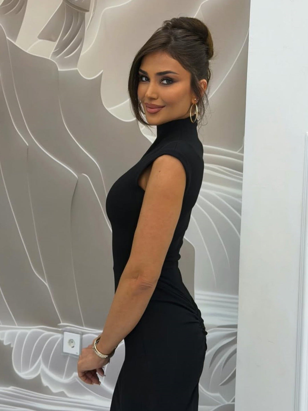 Miala elegant mermaid-cut maxi dress