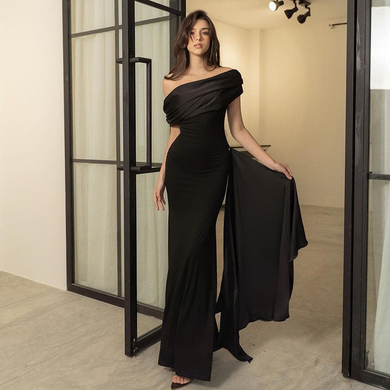 Elegant maxi dress with one-shoulder design and satin decoration - Floren