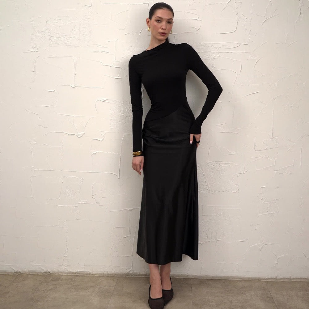 Maxi dress with satin design - Shiri