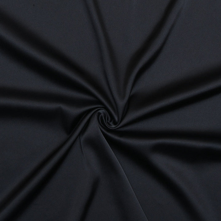 Maxi dress with satin design - Shiri