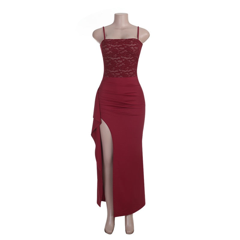 Lace-detail maxi dress with a slit – BELLY