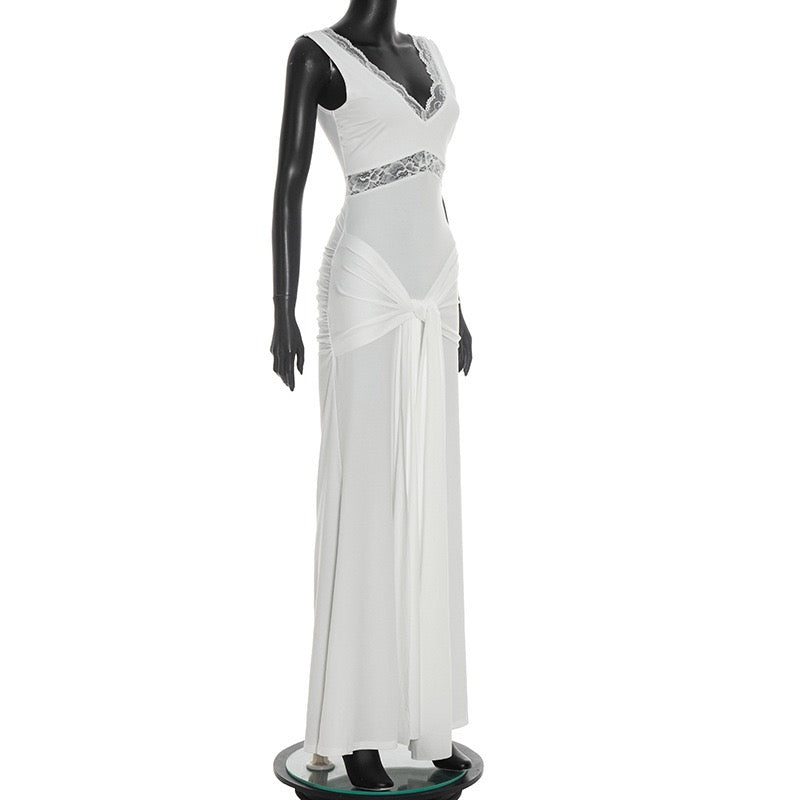 Maxi lace dress with tie detail - Noella