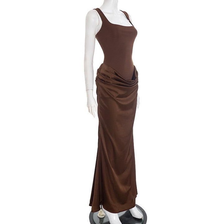 Maxi dress with satin pleats and corset tie at the back for waist fitting - Loiana