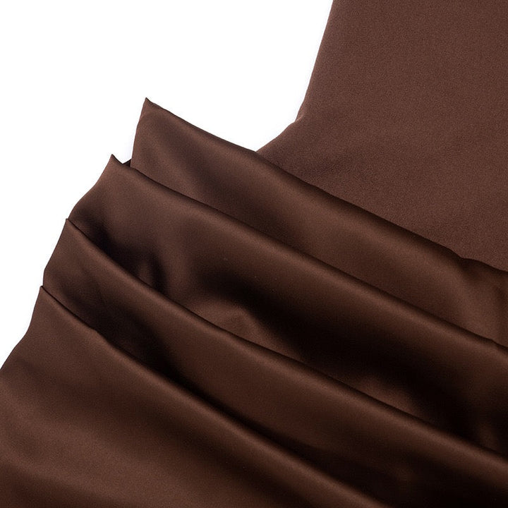 Maxi dress with satin pleats and corset tie at the back for waist fitting - Loiana