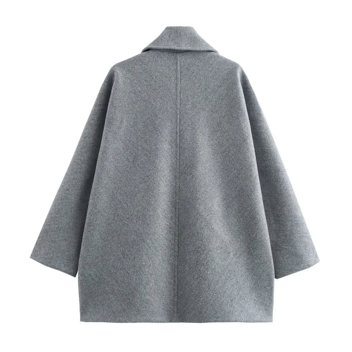 Oversized Wool Coat with Asymmetric Button Closure and Polo Collar - Hollandia