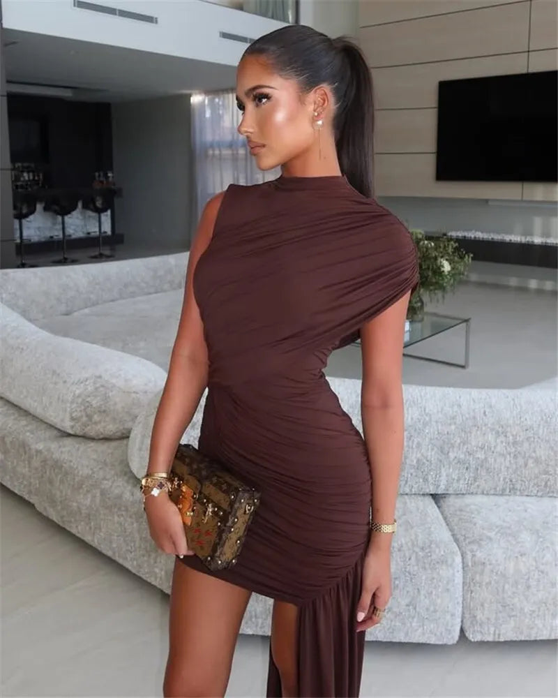 Mini dress with ruching and asymmetrical design decorated with a train - Jay