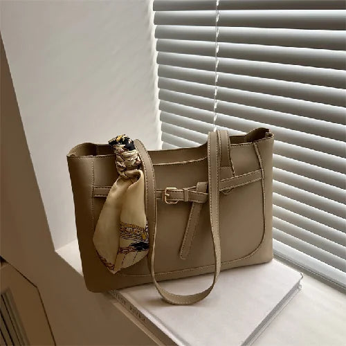 תיק דמוי עור בעיצוב וינטג'