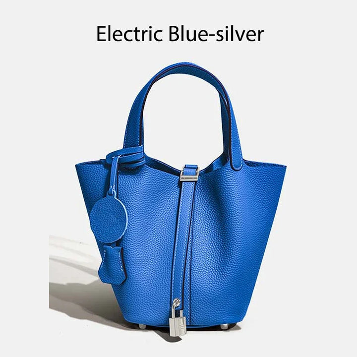 Leather bag with classic design
