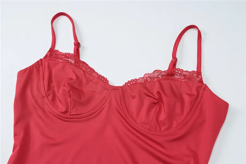 Fitted mini dress with lace decoration - Alice