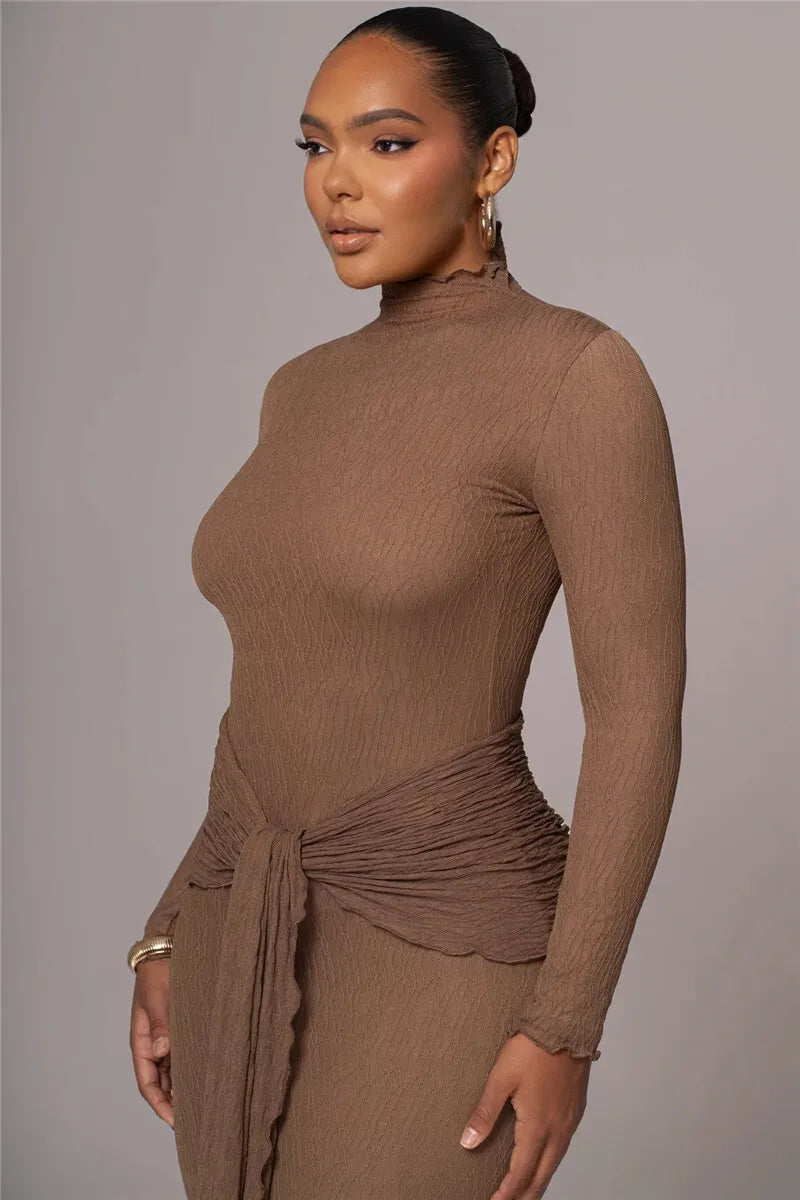 Maxi dress with ruching, tie decoration, and turtleneck collar - Halsey