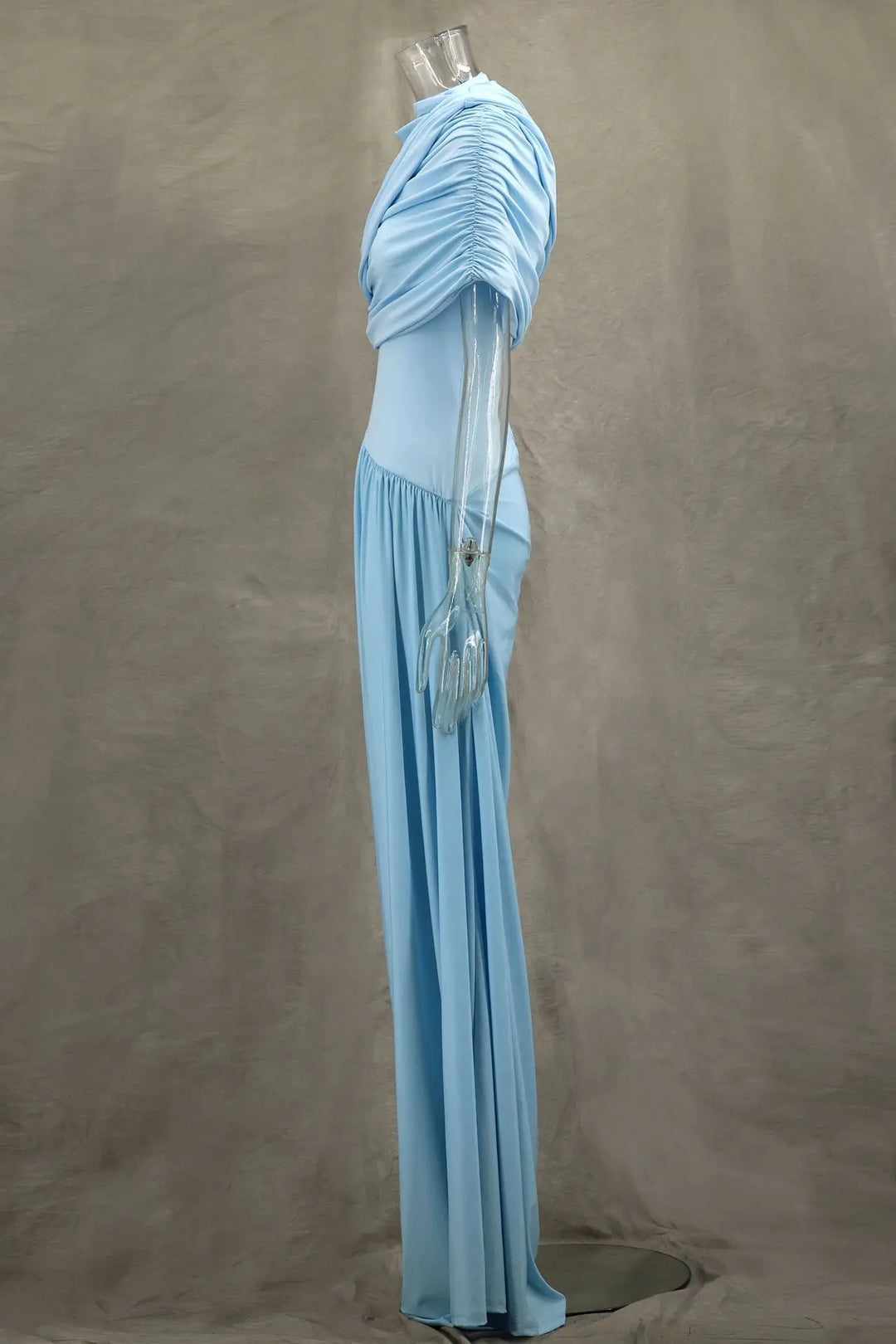 Luxurious Maxi Dress with Pleated Design - Amanda