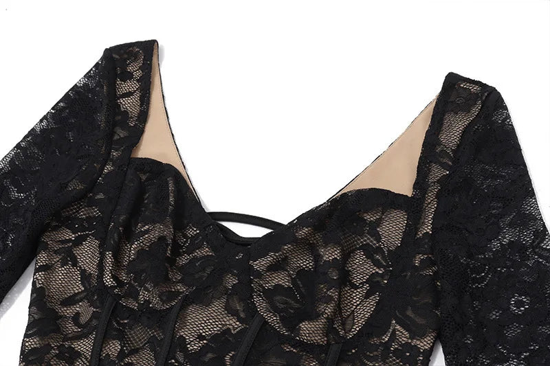 Lace maxi dress with corset design - Nuriel