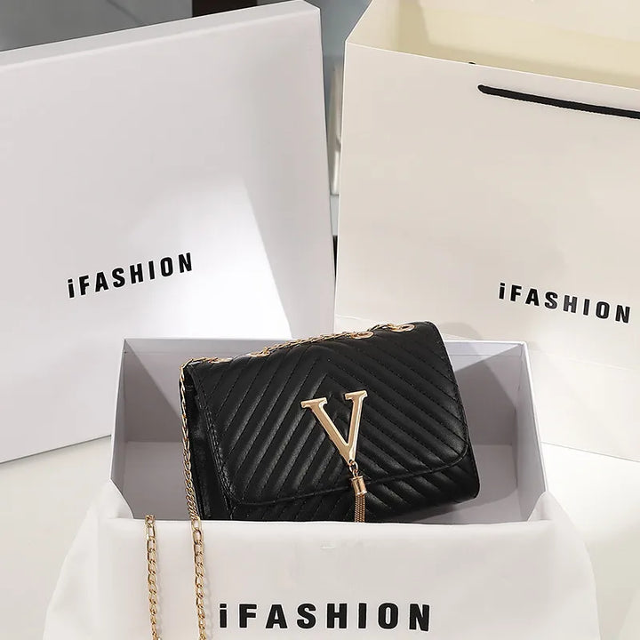 תיק דמוי עור בעיצוב יוקרתי