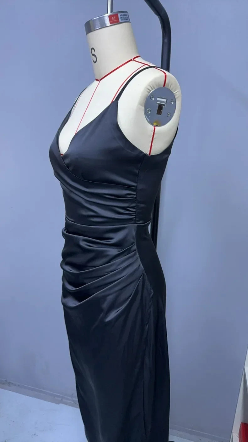 Elegant Maxi Satin Dress with Slit Detail - Reina