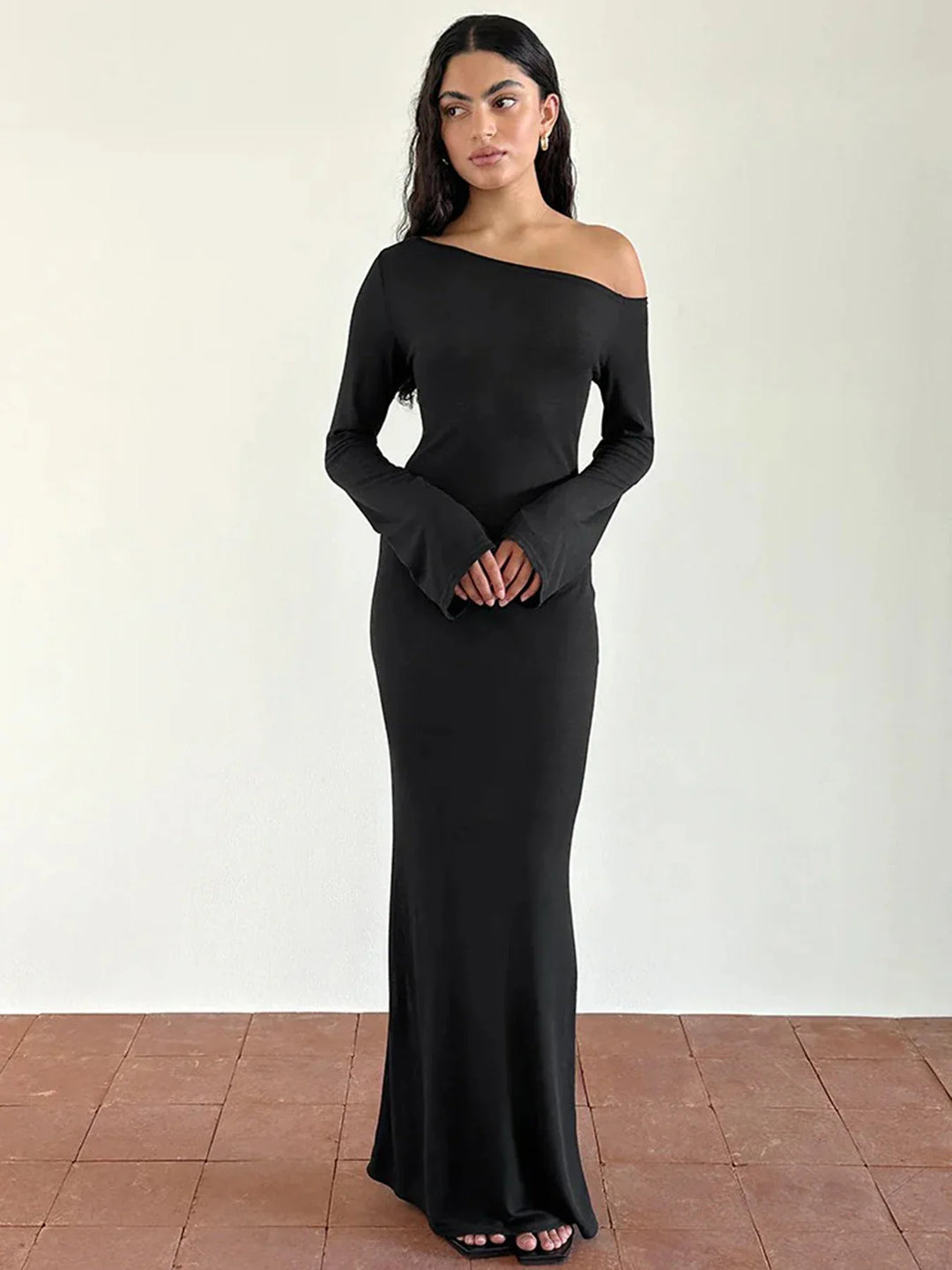 Maxi dress with off-shoulder design - Sap