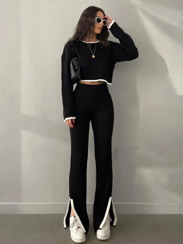 Knitted Two-Piece Suit: Pants and Shirt - Nora
