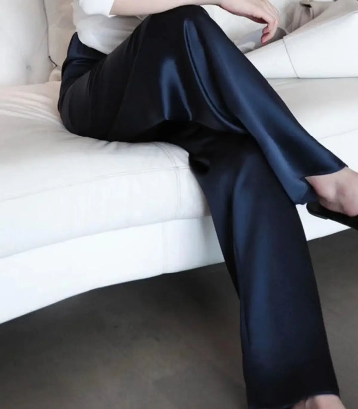 Loose fit satin pants