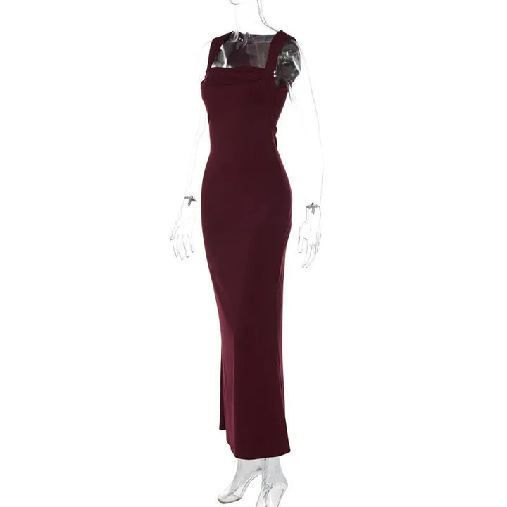 Fitted and Flattering Maxi Dress - Miller