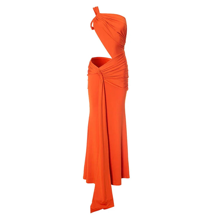 Boho chic maxi dress with one shoulder and slit decorated with a train - Alexandria