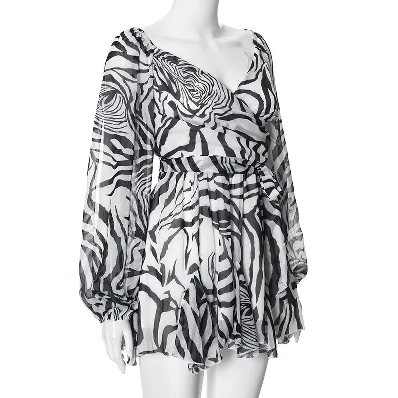 Mini Dress with Ruffle and Open Sleeves - Hallel