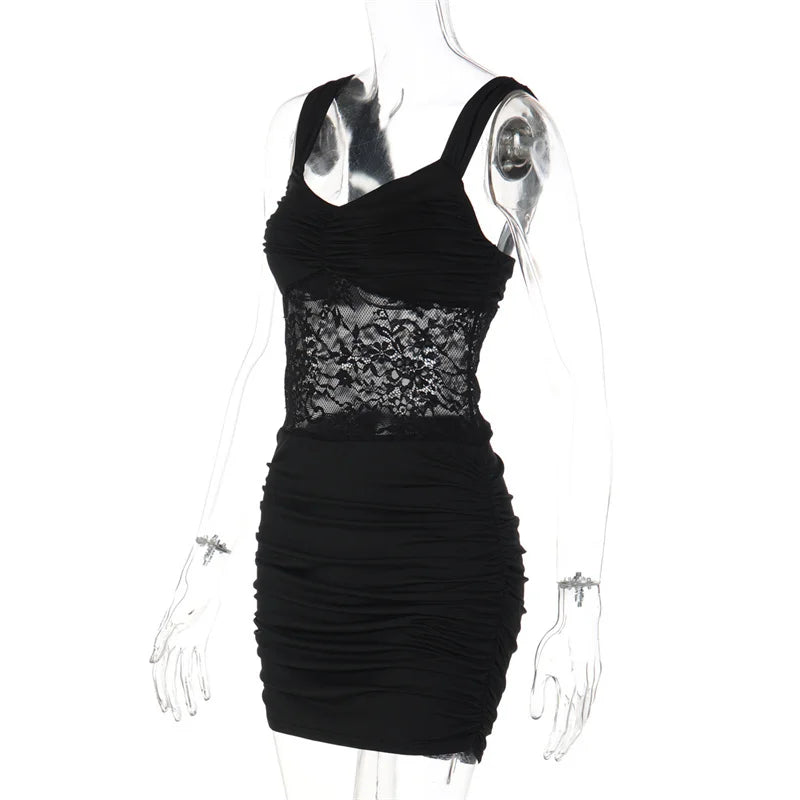 Ruched mini dress with a lace design - ORA