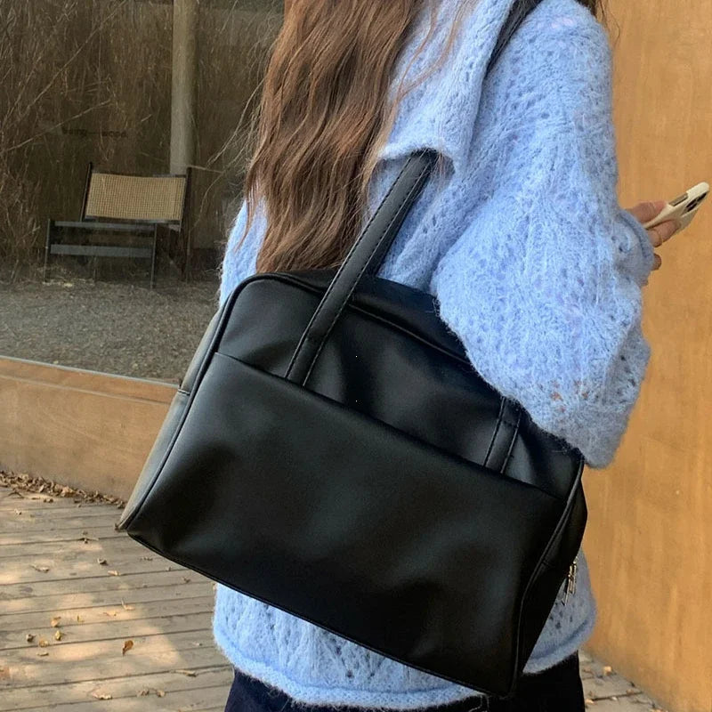 תיק צד דמוי עור