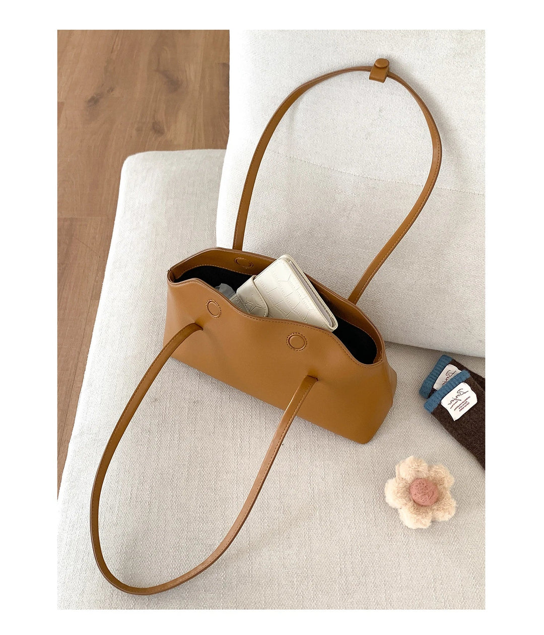 תיק דמוי עור בעיצוב מלבני