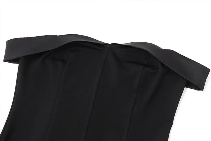 Mini Dress with Velvet Detail and Off-Shoulder - Estefania