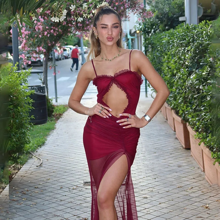 Maxi dress with slit and open design - Harmonia