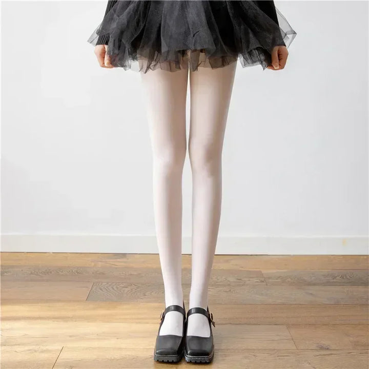 Opaque / sheer tights in a variety of colors