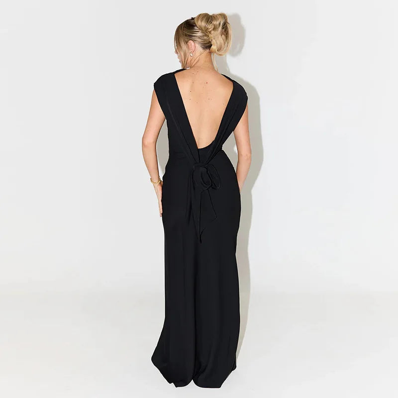 Elegant evening maxi dress with open back and train decoration - Ataret